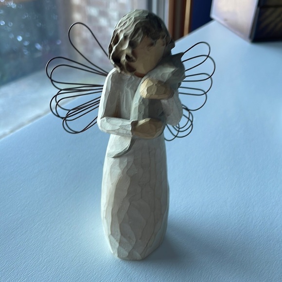 Willow Tree angel with cat - Picture 1 of 4